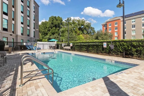 Queen Room Near Extra Space Storage ORL 12 Luxury Bookings