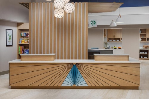 King Room Near Budget Car Rental ORL 6 Luxury Bookings