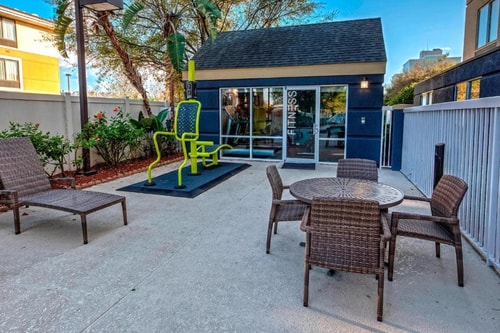 Double Room Near Mobil ORL 11 Luxury Bookings