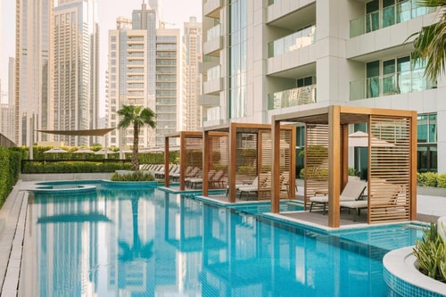 One Bedroom Apartment Near Clover Bay Tower DXB 14 Luxury Bookings