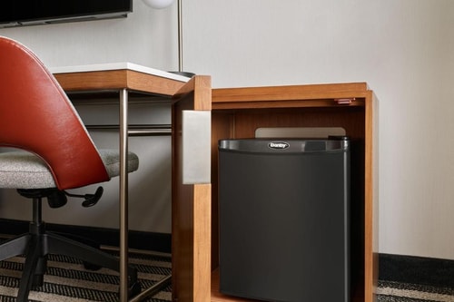 King Room Near Los Angeles Jiu Jitsu Academy LA 5 Luxury Bookings