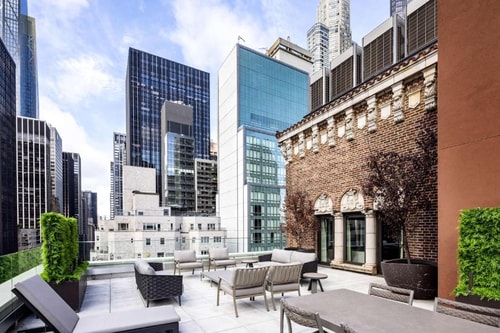 Deluxe King Studio Near Nordstrom NYC 8 Luxury Bookings