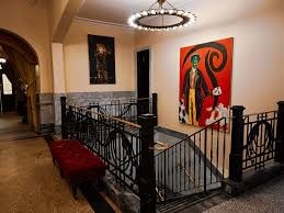 Guest room Near El Coco NYC 11 Luxury Bookings