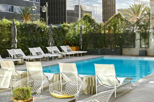 Deluxe King Room Near Oasis Church LA 14 Luxury Bookings