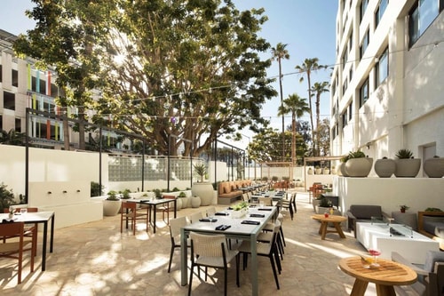 King Room Near Joslyn Park LA 11 Luxury Bookings