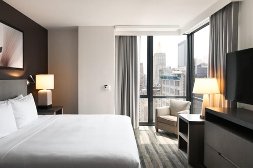 Den King Room Near Planthouse NYC 2 Luxury Bookings
