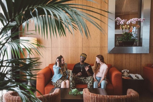 King Room Near Getty Center South Building LA 7 Luxury Bookings