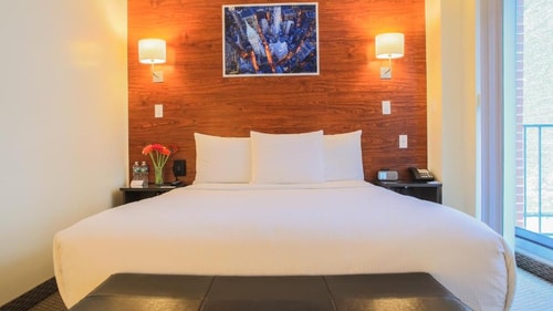 Cozy Queen Room Near Gramercy Park NYC 2 Luxury Bookings