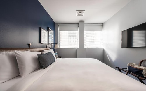 Queen Room Near The Morgan Library And Museum NYC 7 Luxury Bookings