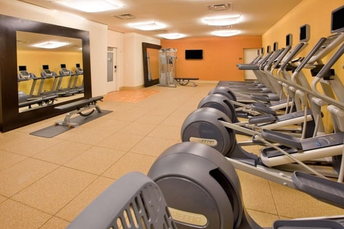 King Room Near Manhattan High School NYC 7 Luxury Bookings