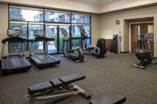 King Room Near Airport Lakes Park ORL 13 Luxury Bookings