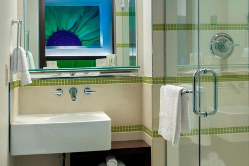 Queen Studio Near Bryant Park NYC 1 Luxury Bookings