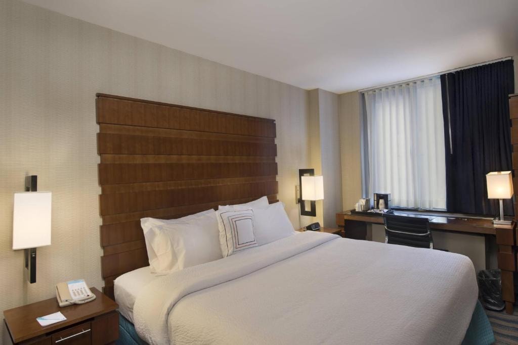 King Room Near G Systems Inc NYC Luxury Bookings