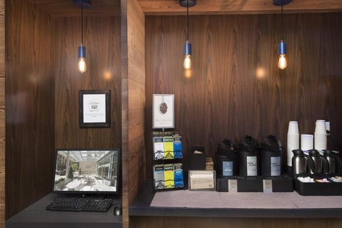 King Room Near G Systems Inc NYC 4 Luxury Bookings