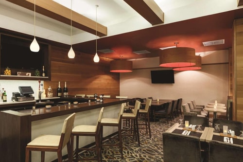 Executive King Room Near Greenacre Park NYC 8 Luxury Bookings
