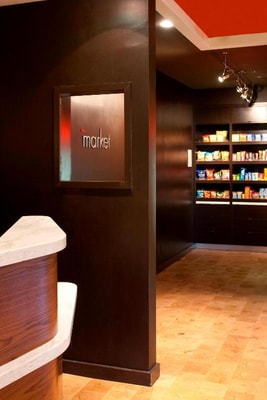 Queen Room Near Earth Illuminated ORL 6 Luxury Bookings