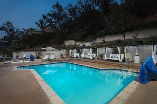 King Room Near Wattles Garden Park LA 13 Luxury Bookings