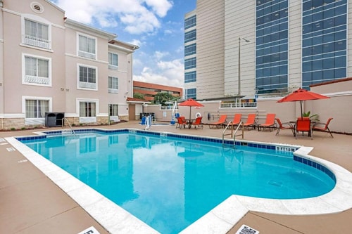 King Room Near Fracture Care Center ORL 13 Luxury Bookings