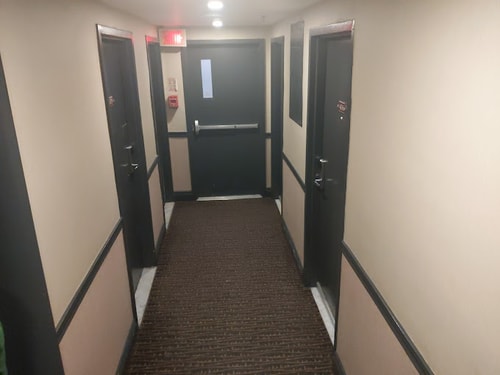 King Room Near Fracture Care Center ORL 10 Luxury Bookings