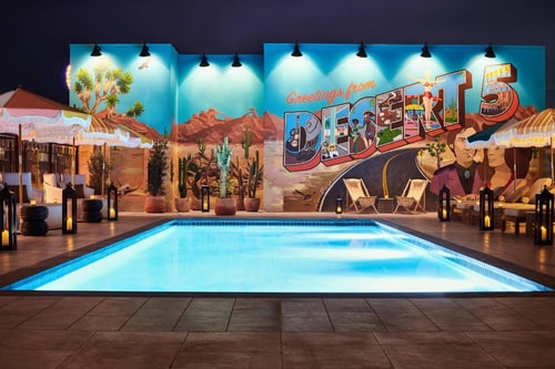 King Room Hills View Near US Postal Service LA 13 Luxury Bookings