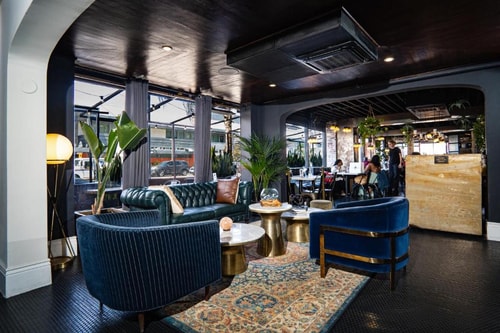 Deluxe King Room Near Mercado Benito Juarez LA 9 Luxury Bookings