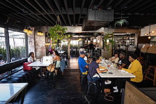 Deluxe King Room Near Mercado Benito Juarez LA 14 Luxury Bookings