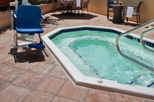 King Room Near Roxbury Park LA 14 Luxury Bookings