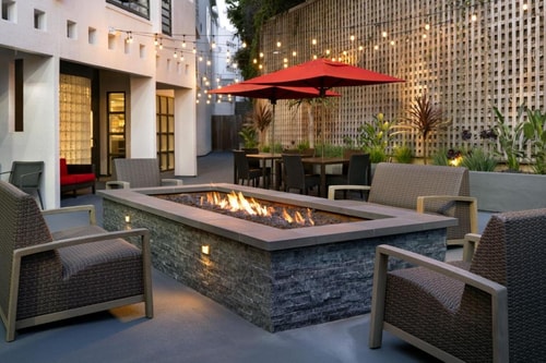 King Room Near Roxbury Park LA 11 Luxury Bookings