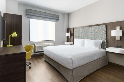 King Room Near Herald Square NYC Luxury Bookings