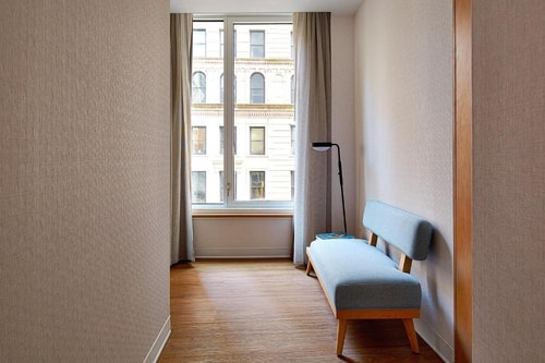 Standard Queen Room Near European Wax Center NYC 9 Luxury Bookings