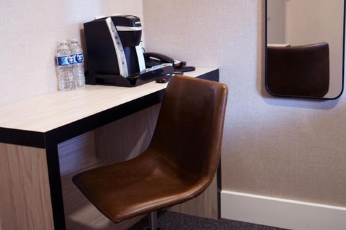 Deluxe King Room Near Forsyth Plaza NYC 14 Luxury Bookings