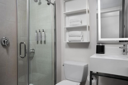 King Room Near Cbs NYC 1 Luxury Bookings