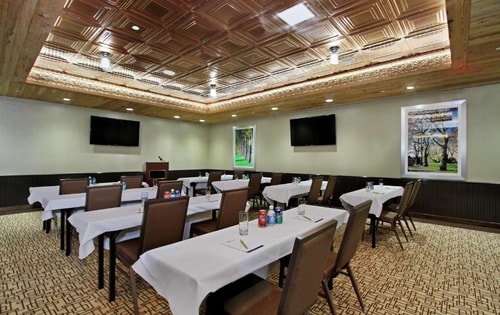 King Room Near Empire State Building NYC 8 Luxury Bookings