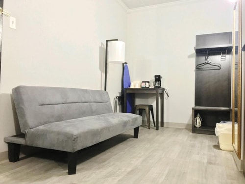 King Room Near Oscar Wilde NYC 10 Luxury Bookings