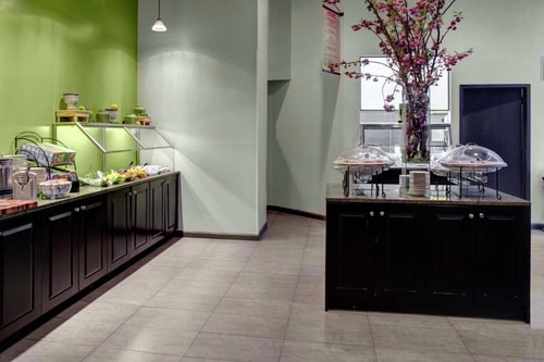 King Room Near Worth Square NYC 11 Luxury Bookings
