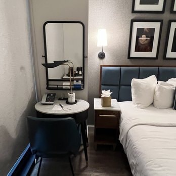 Double Room Near Manhattan Fencing NYC 3 Luxury Bookings