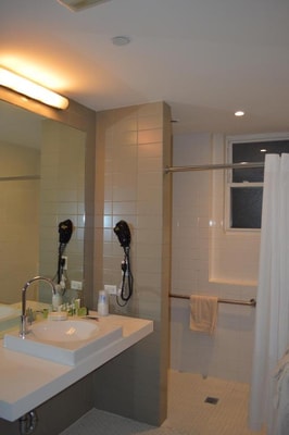 Queen Room Near Dapper Barbershop NYC 7 Luxury Bookings