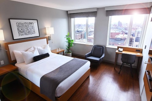 standard Queen Room Near Mitchel Square NYC Luxury Bookings