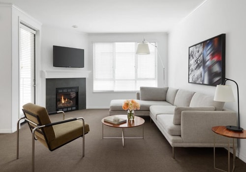 One Bedroom Suite Near Cold well Banker LA 1 Luxury Bookings