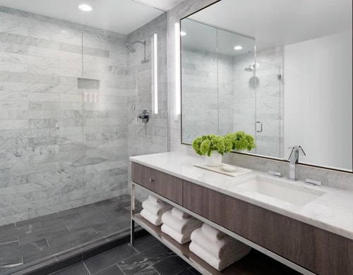 One Bedroom Suite Near Cold well Banker LA 4 Luxury Bookings