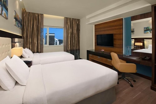 King Room Near Mall Of Emirates By Luxury Bookings 2 Luxury Bookings