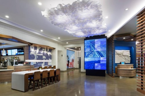 King Room Near Original Muscle Beach LA 5 Luxury Bookings