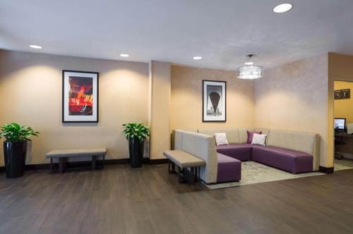 Double Room Near Frames Bowling Lounge NYC 9 Luxury Bookings