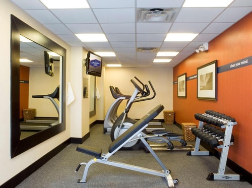 Double Room Near Frames Bowling Lounge NYC 14 Luxury Bookings