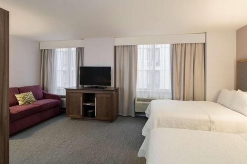 Double Room Near Frames Bowling Lounge NYC 2 Luxury Bookings