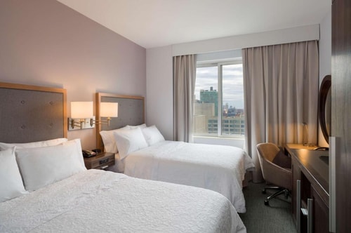 Double Room Near Frames Bowling Lounge NYC 3 Luxury Bookings