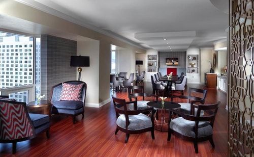 Deluxe King Room Near Museum Contemporary Art LA 7 Luxury Bookings
