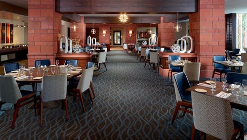 Deluxe King Room Near Museum Contemporary Art LA 8 Luxury Bookings