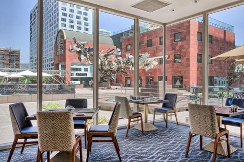Deluxe King Room Near Museum Contemporary Art LA 9 Luxury Bookings