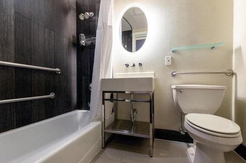 Standard Queen Room Near Museum Of Chinese NYC 11 Luxury Bookings